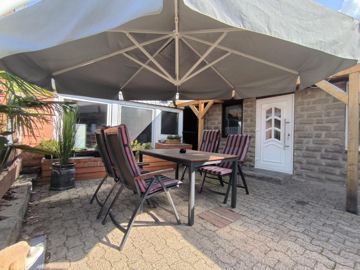 Ferienwohnung Mohnkopf - Unterkunft Fuer 2 Bis 3 Personen Mit Terrasse Jerrishoe Exterior photo